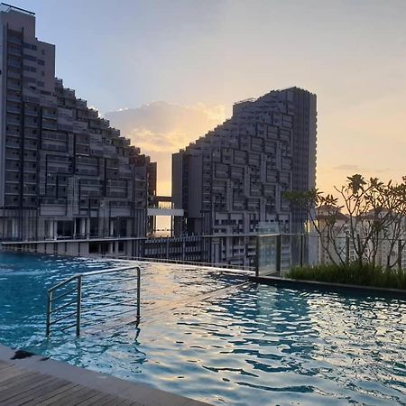Imperio Residence City View Malacca Esterno foto